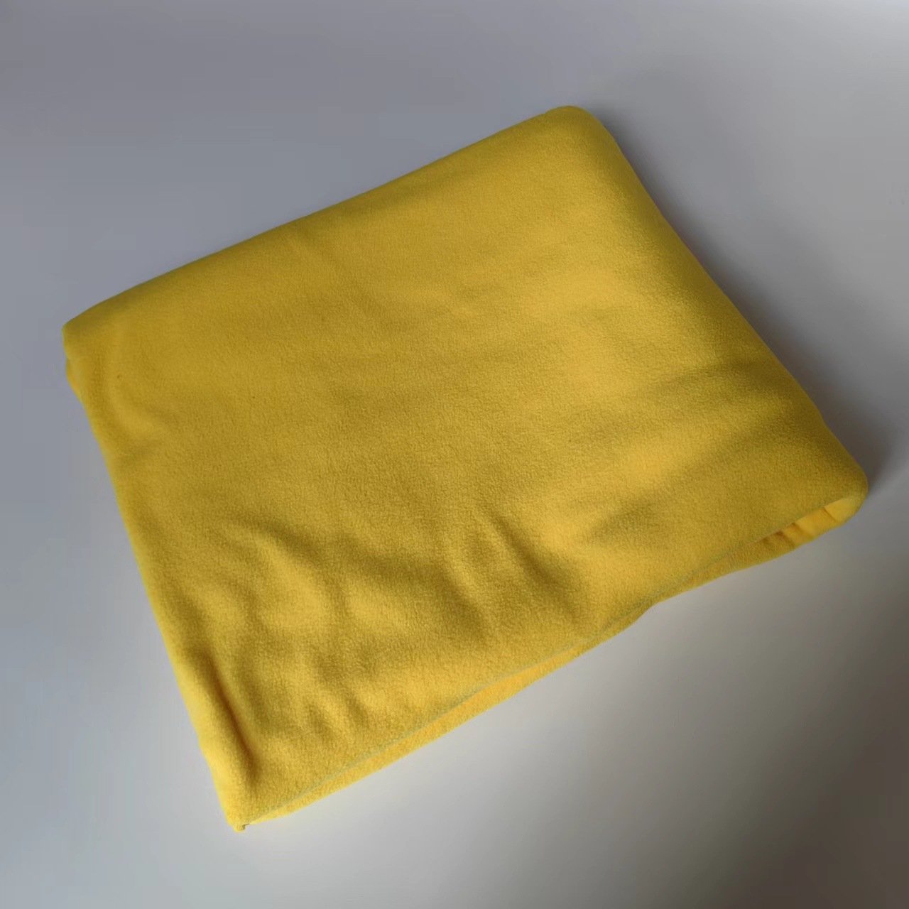 cheap wholesale throw fleece flannel blanket Aerial aircraft fleece blanket Disaster relief Relief blanket - Image 2