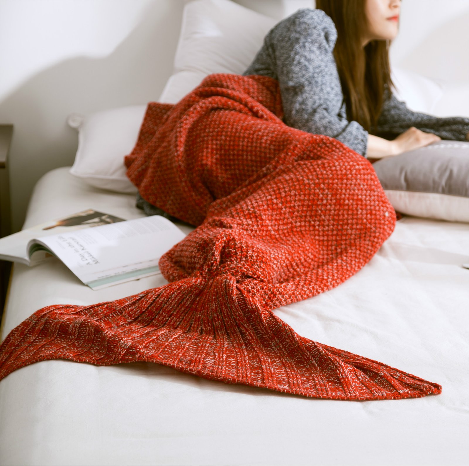 2023 hot sale christmas Mermaid knitted blanket for pram baby carriage stroller covers Fish tail knitted baby blanket - Image 2